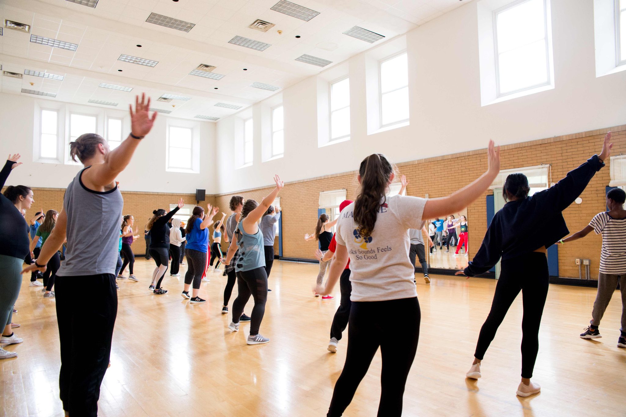 Students in a hip hop class
